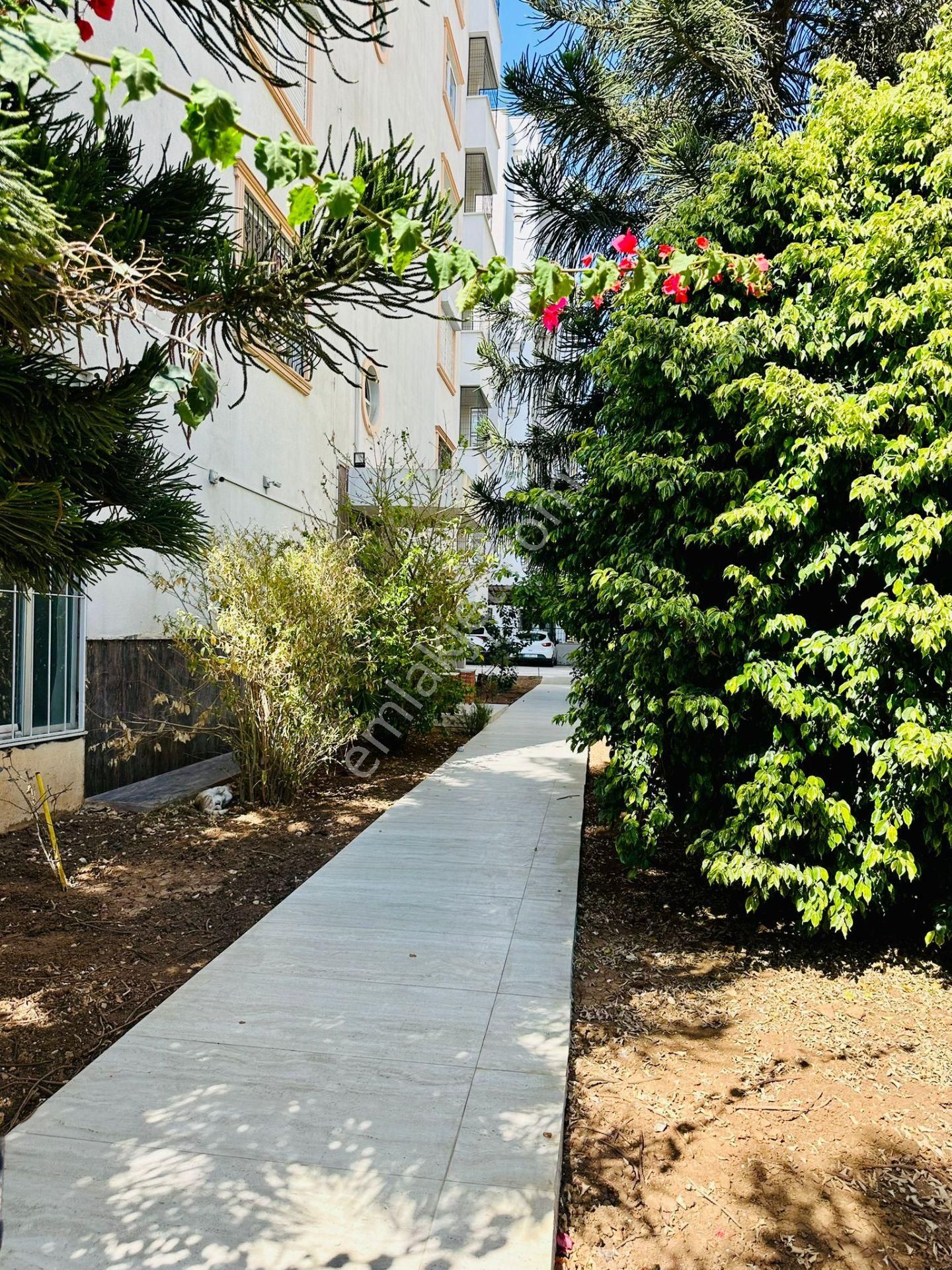 Mezitlide Acil Kiralık 4+1 Daire - Görsel 3