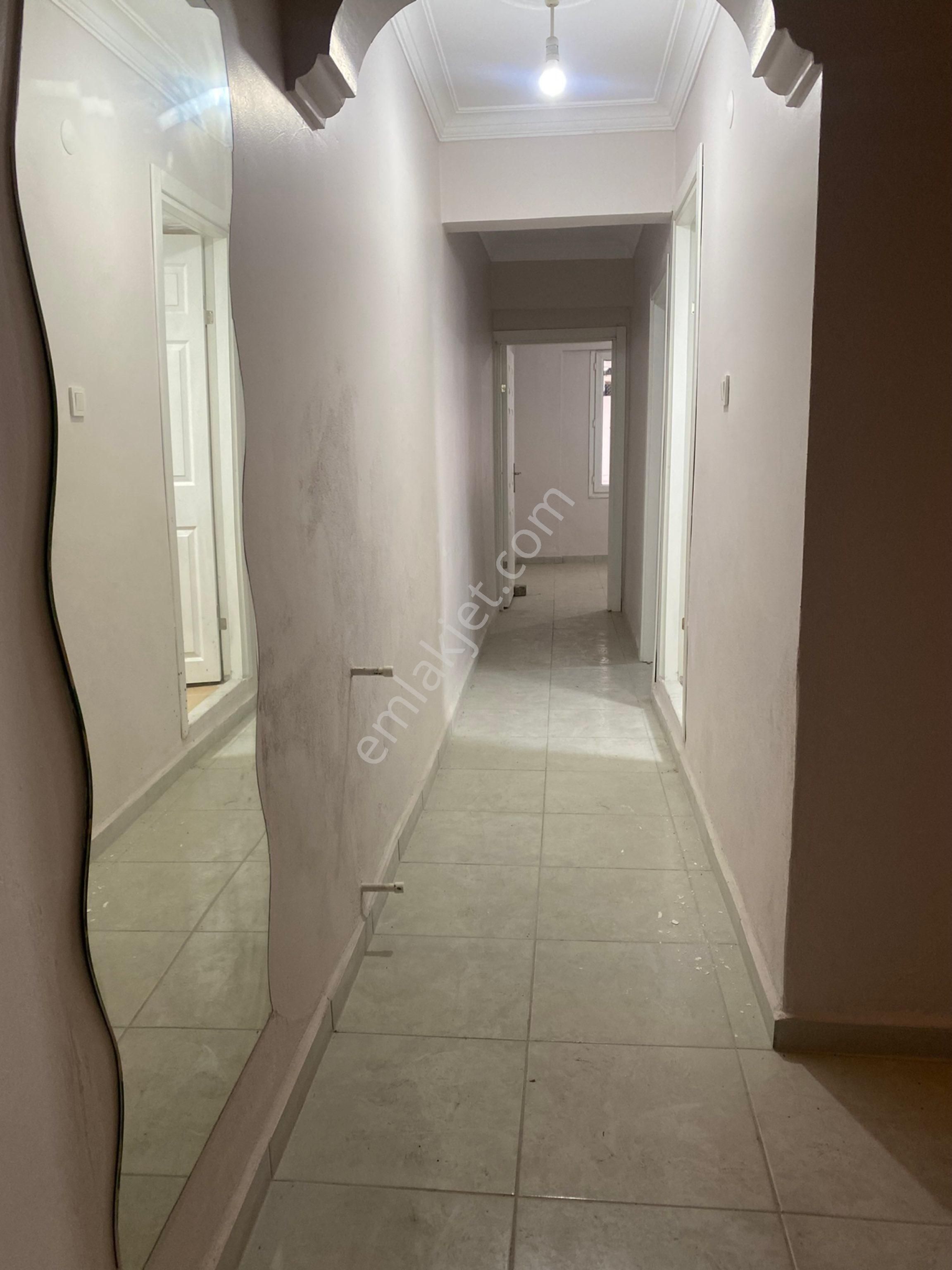 Yeşilyurt Hast. Ve Ordu Cd. Yakını Bakımlı Bahçeli 80m2-2+1 Daire - Görsel 13