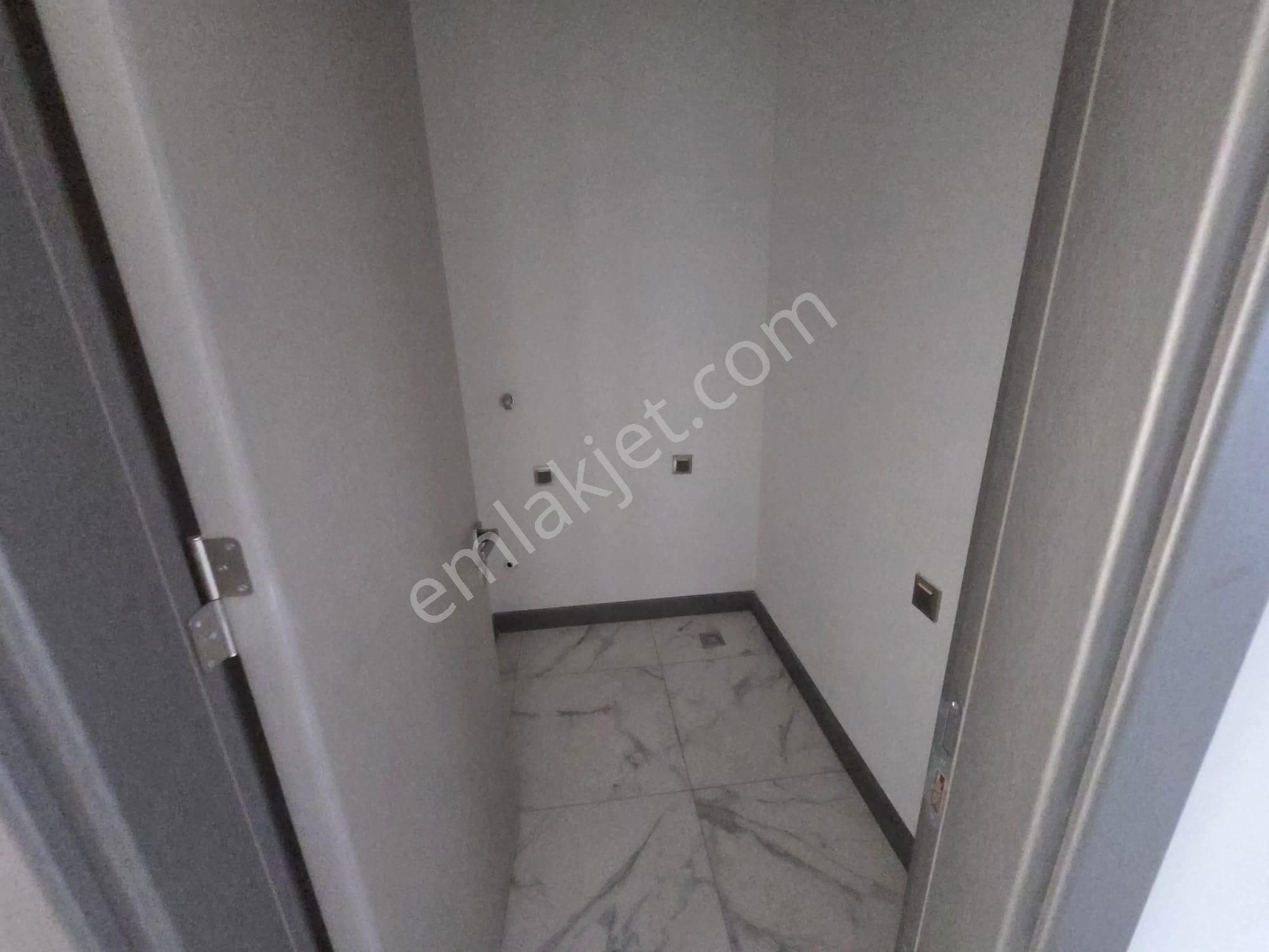 Çömlekçi Toki Sıra Evler'de 4+1 Kiralık Residans - Görsel 21