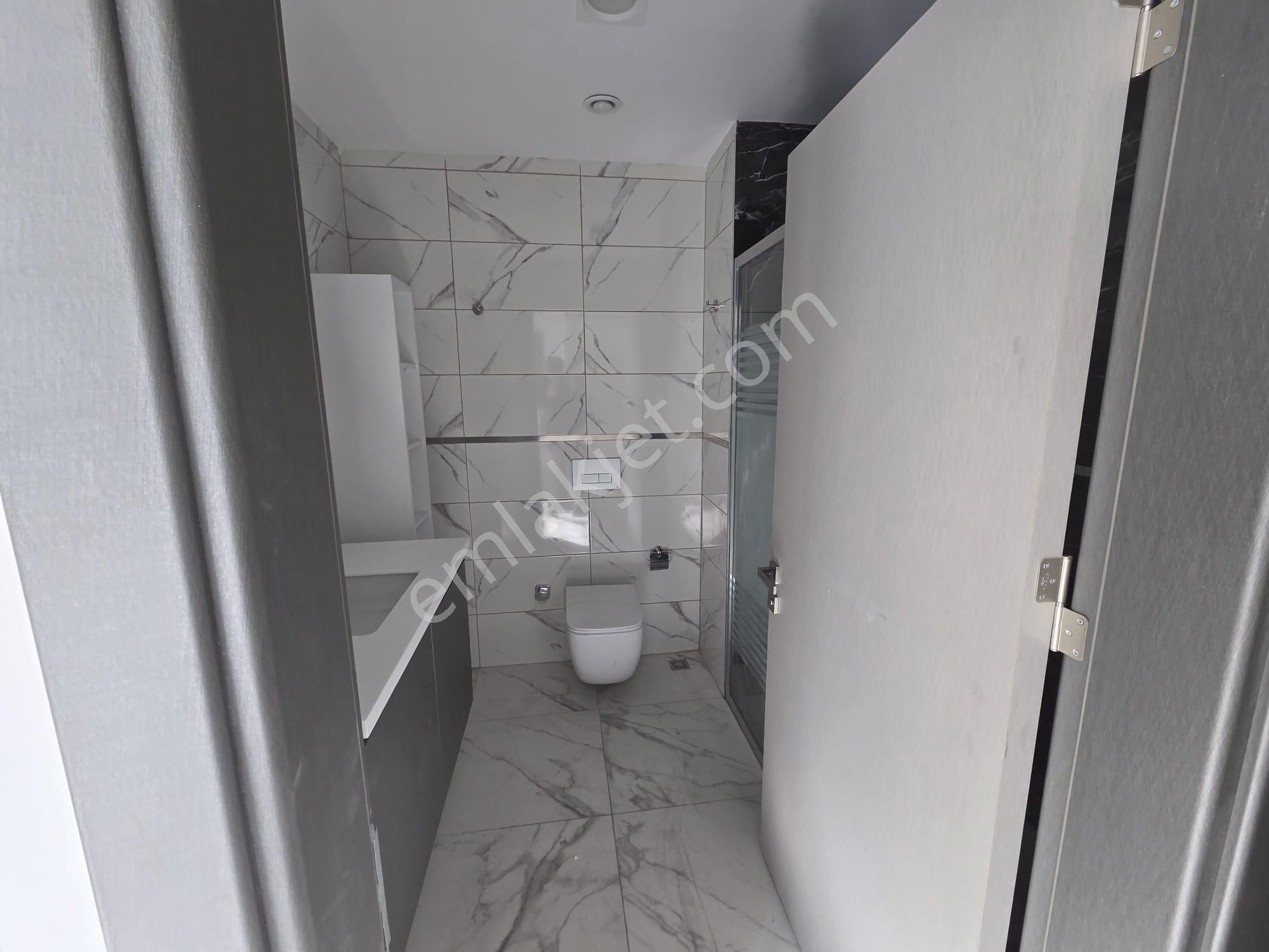 Çömlekçi Toki Sıra Evler'de 4+1 Kiralık Residans - Görsel 32