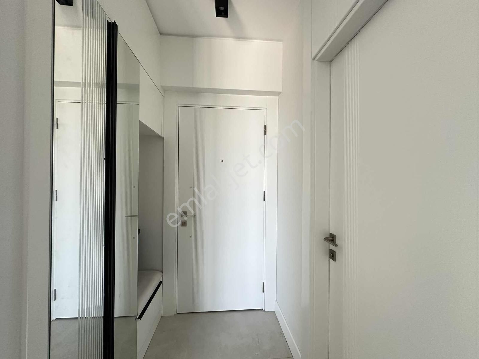 Balat Ve Otoban Sınırında 1+1 Satılık Lüks Daire - Görsel 22