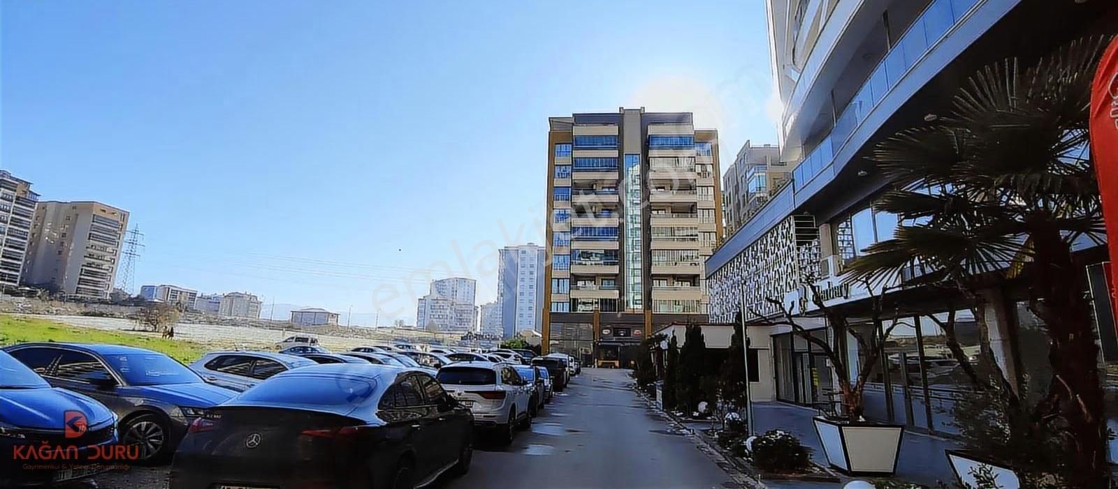 23 Nisan Merkezde Toplam 150 M2 Kiralık Dükkan - Görsel 15