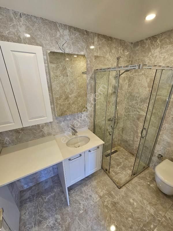 Suadiye'de Bağdat'a Yakın Lüks Binada Sıfır 2+1 Daire!!! - Görsel 11