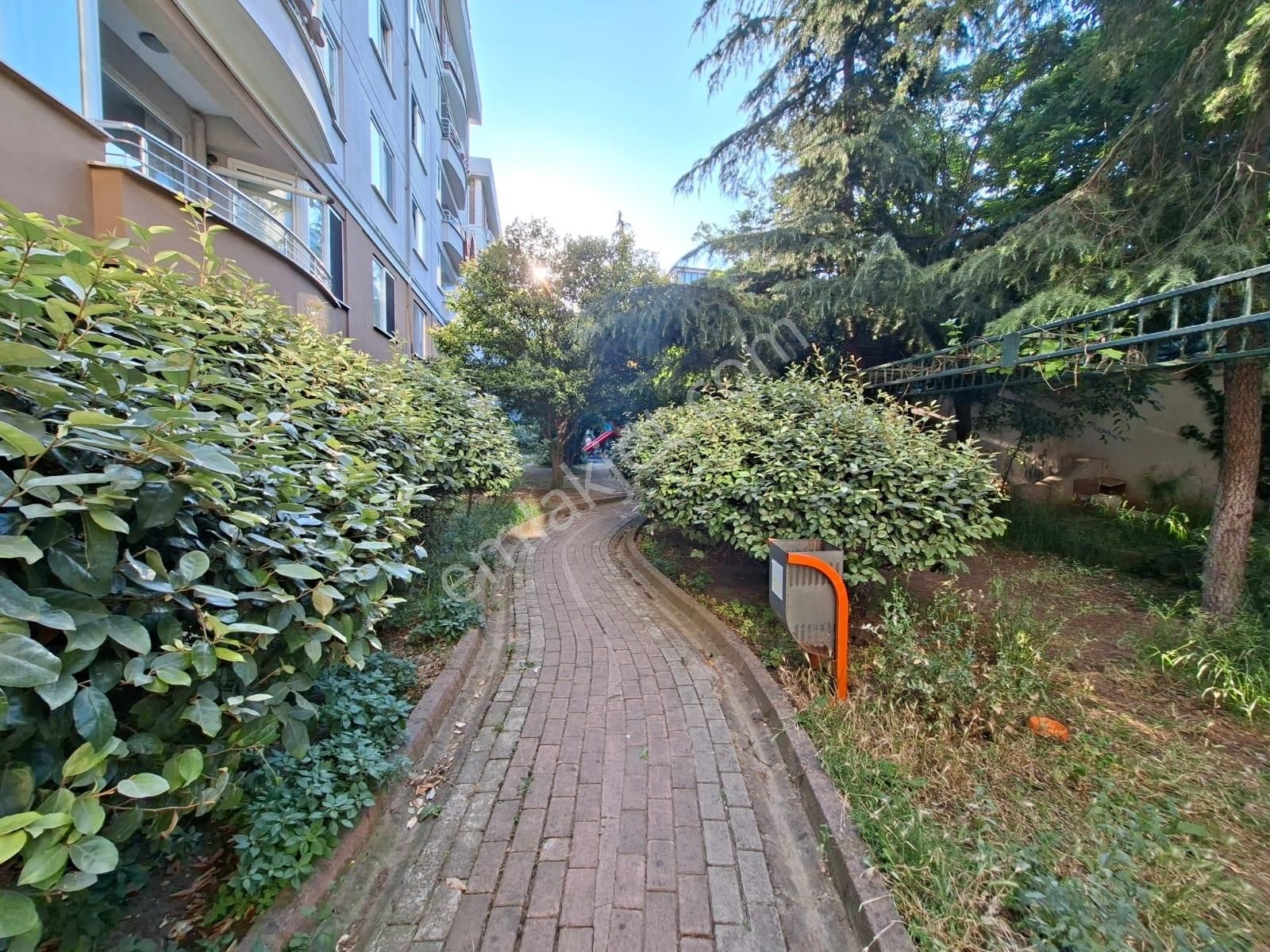 Yenibosna Merkez Mah. Ayazma Park Evlerinde 3+1 Odalı Daire - Görsel 19