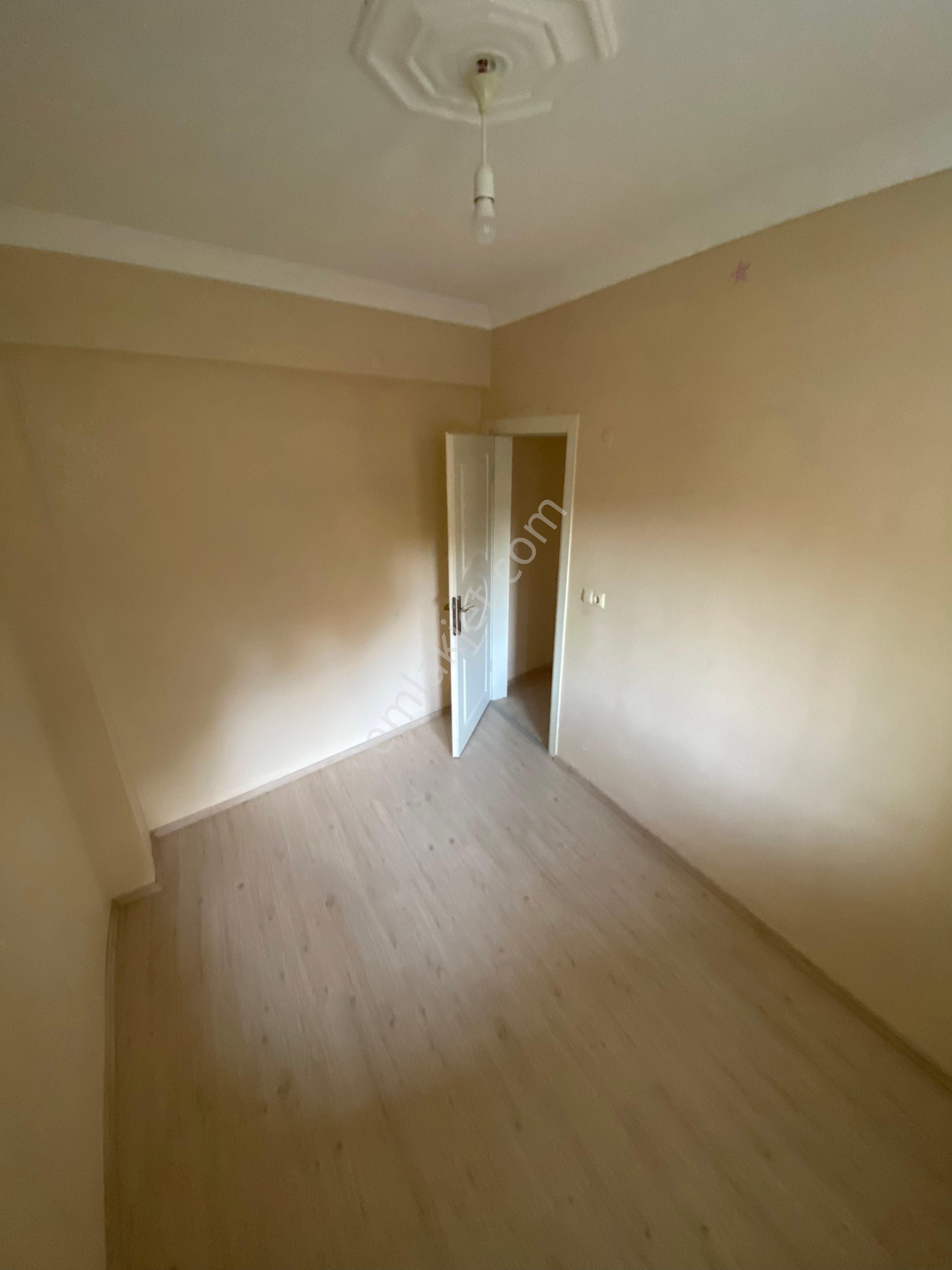 Biga Hamdibey Mahallesinde Kiralık 2+1 Daire - Görsel 7