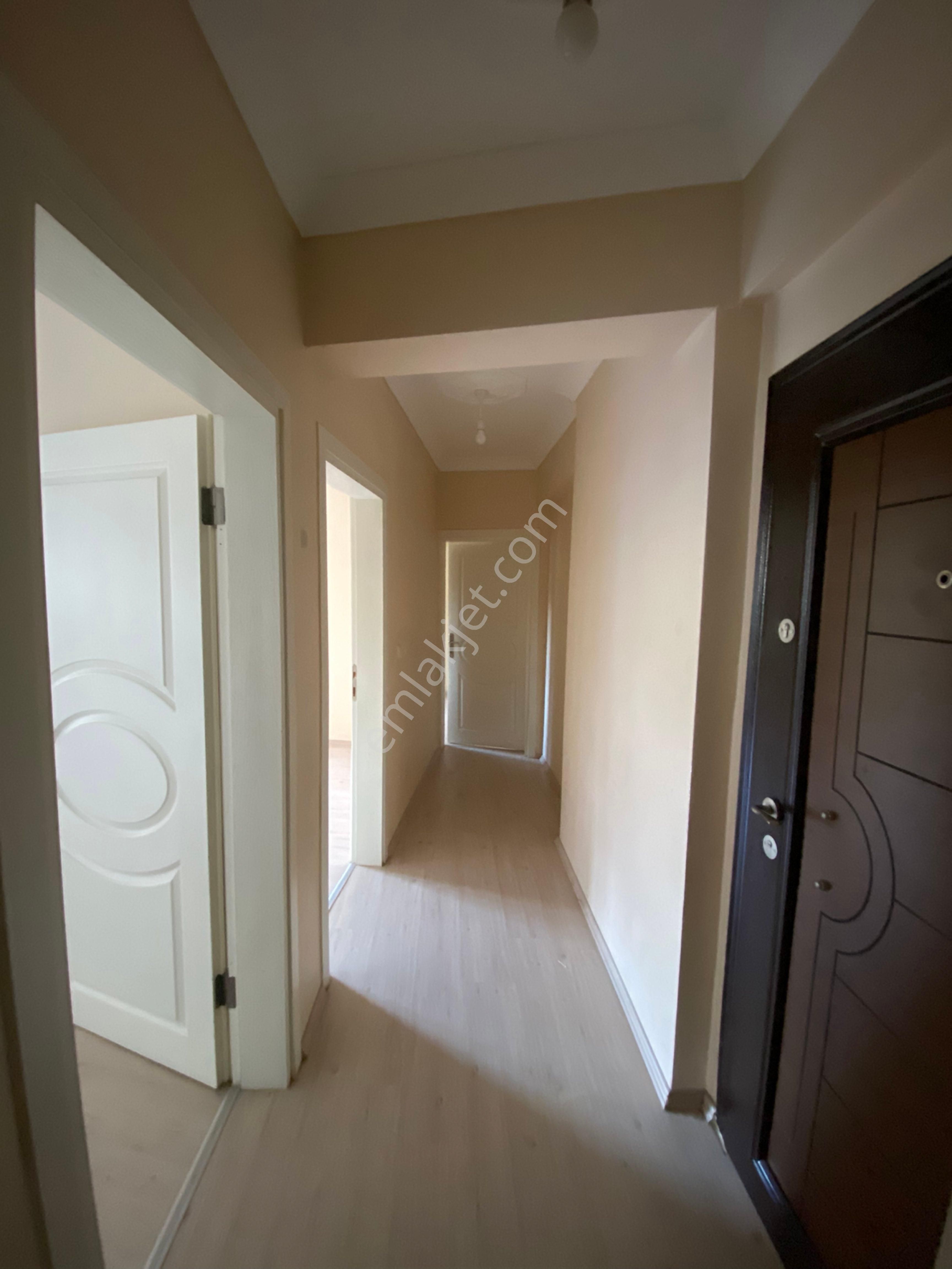 Biga Hamdibey Mahallesinde Kiralık 2+1 Daire - Görsel 14