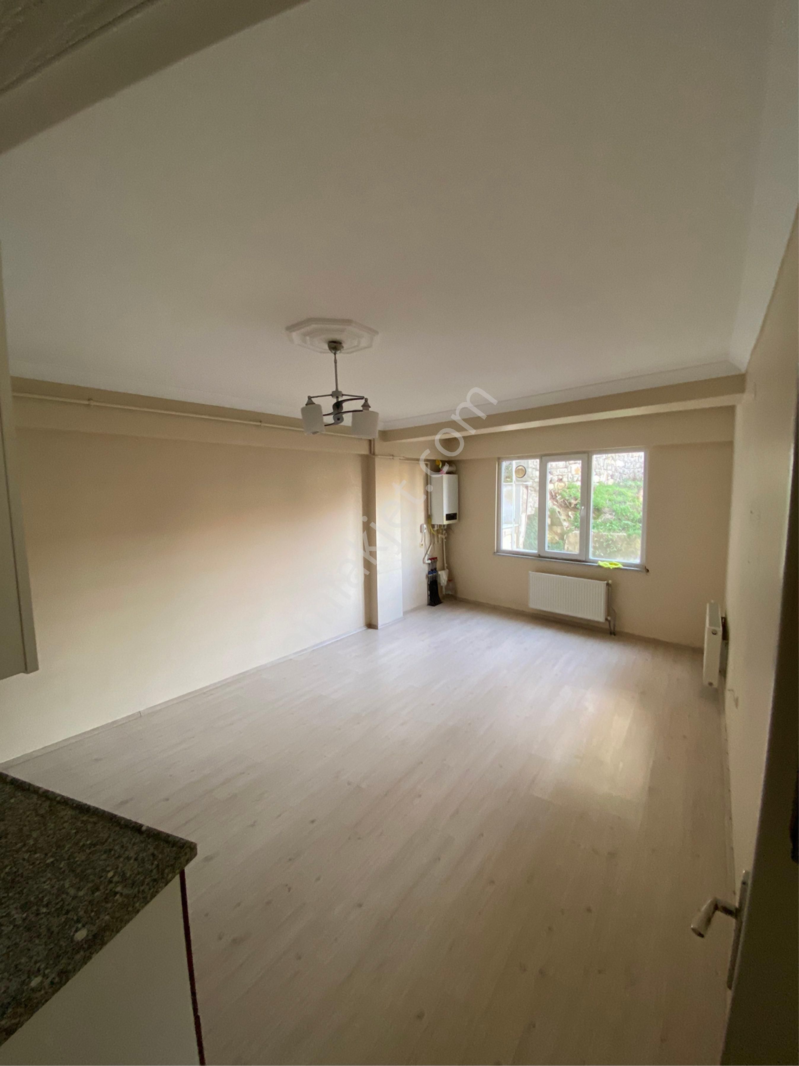 Biga Hamdibey Mahallesinde Kiralık 2+1 Daire - Görsel 13