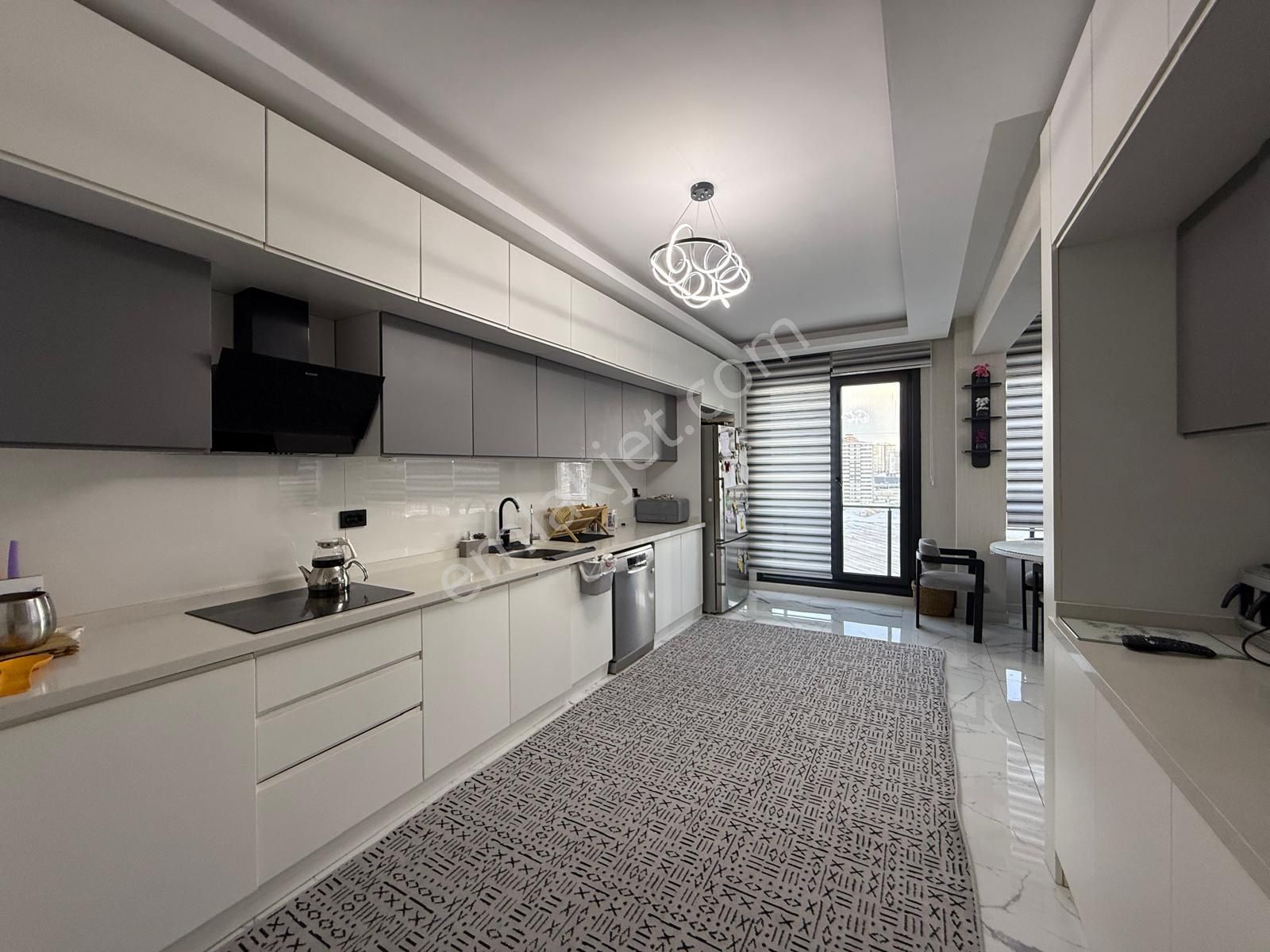 Yenimahalle Susuz'da Lüks Site İçerisi 4+1 Satılık Konut - Görsel 2