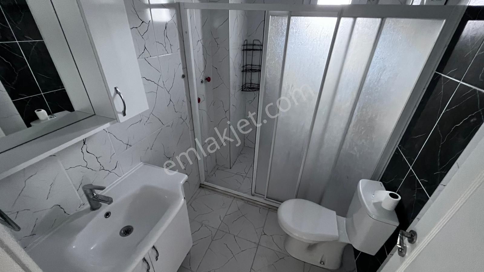 Stoptan Tuzla Denize 350m. 3+1 Bakımlı İkinci Kat 6.750 - Görsel 35