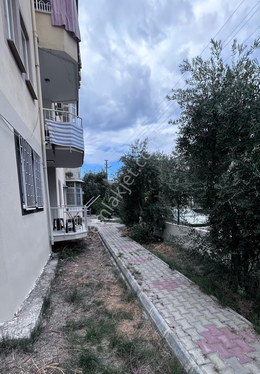 Stoptan Tuzla Denize 350m. 3+1 Bakımlı İkinci Kat 6.750 - Görsel 11