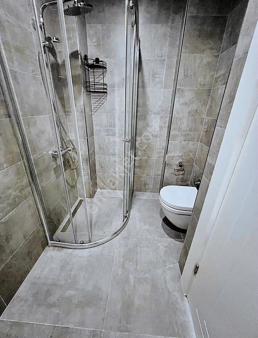 Zekeriyaköyde Modern Yeni Yapım Akıllı Ev Sistemli Satılık Villa - Görsel 12