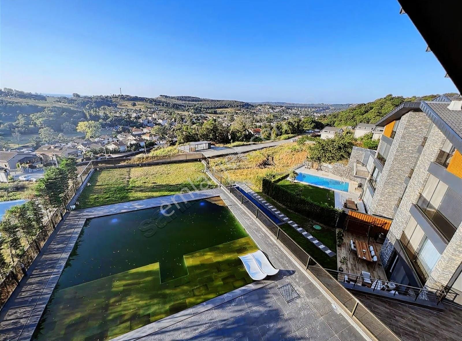 Zekeriyaköyde Modern Yeni Yapım Akıllı Ev Sistemli Satılık Villa - Görsel 10