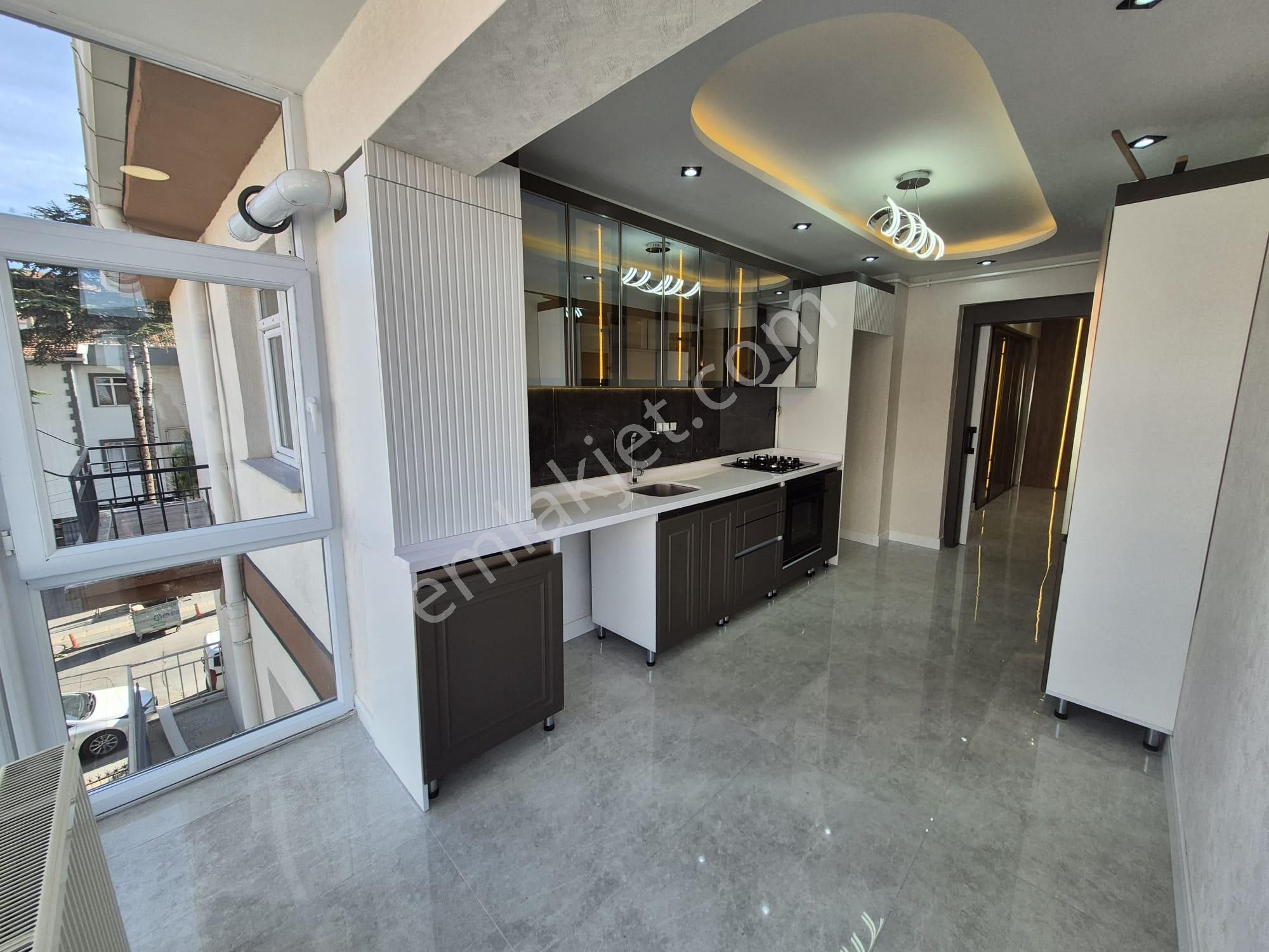 *** Şeftali Sok 3+1 Yenilenmiş Satılık Daire *** - Görsel 28