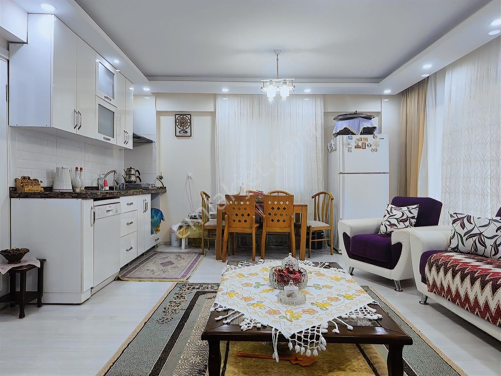 Silivri Gümüşyaka'da 4+1 250m2 Deniz Manzaralı Müstakil - Görsel 13