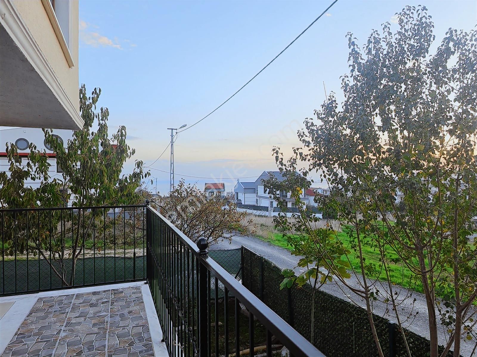 Silivri Gümüşyaka'da 4+1 250m2 Deniz Manzaralı Müstakil - Görsel 14