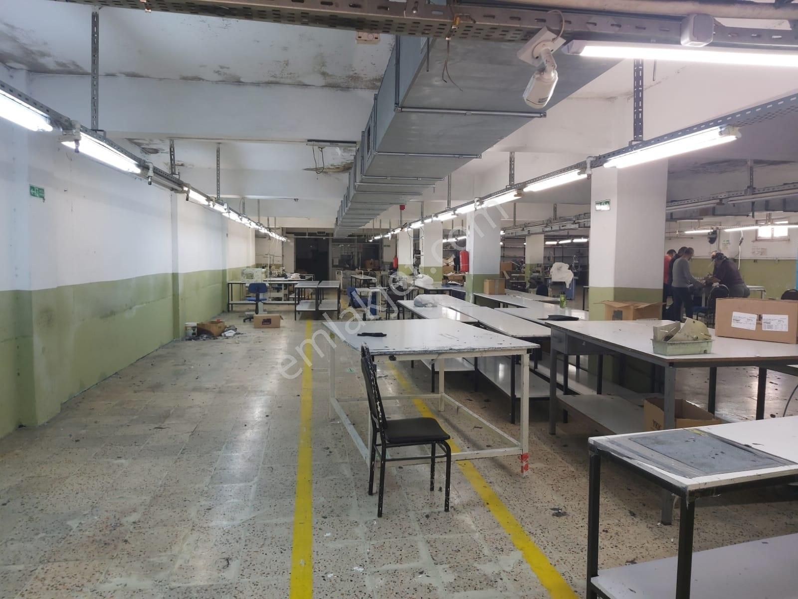 Üçyüzlü 'de Dokuma Grubuna Uygun İşletmeye Hazır 1200 M2 Tek Kat - Görsel 8