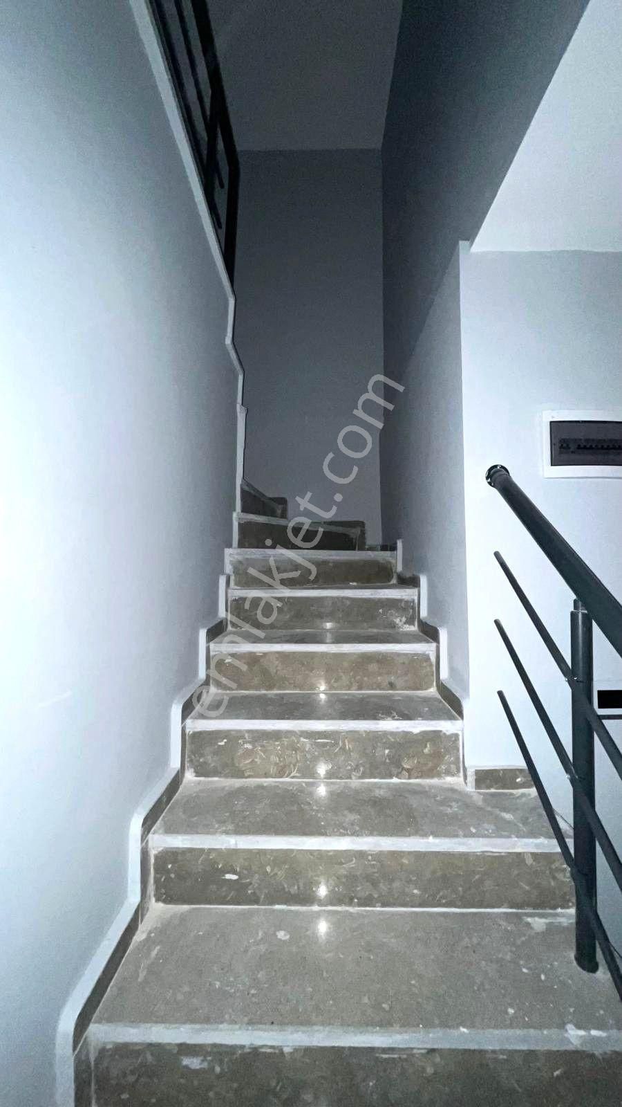 E.dinçer'de Sıfır Önü Kapanmaz 4+1 Lüks Dubleks Daire - Görsel 7