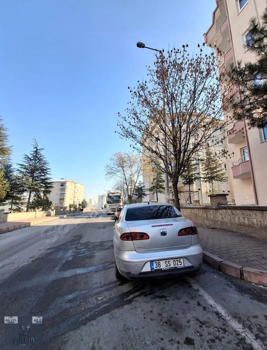 Yavuz Selim Mahallesinde 2+1 Güney Cepheli Satılık Fırsat Daire - Görsel 18