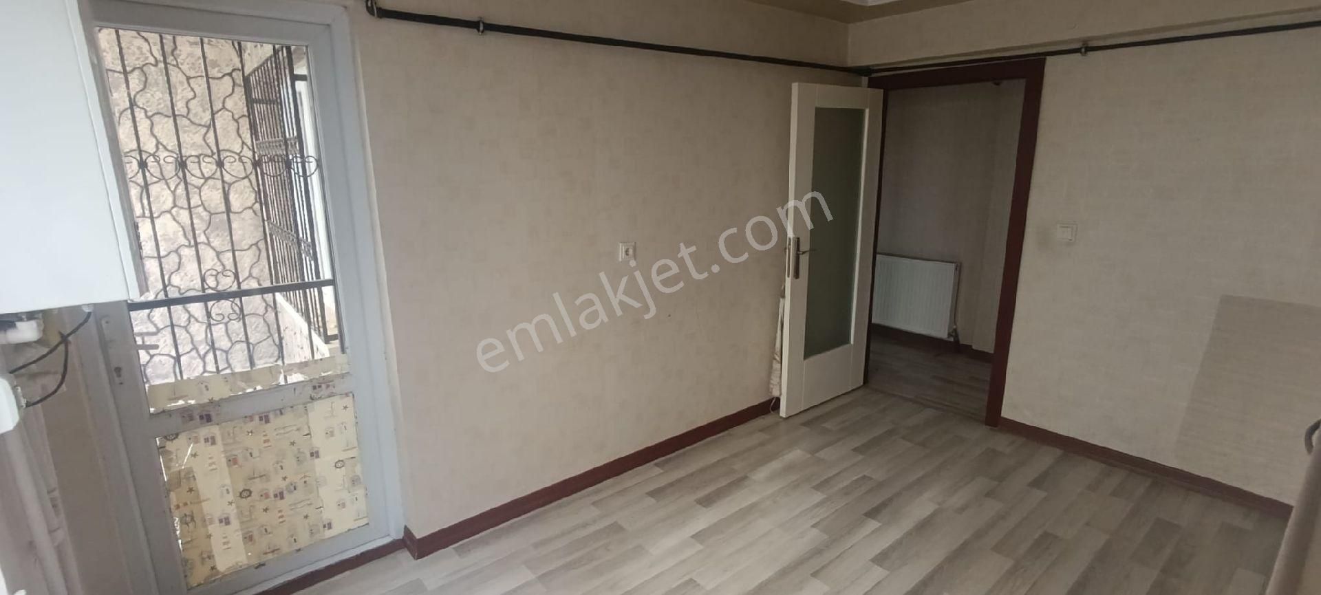 Yükseltepe Mah Kiralık 3+1 Yapılı Geniş Ferah Yüksek Giriş - Görsel 7