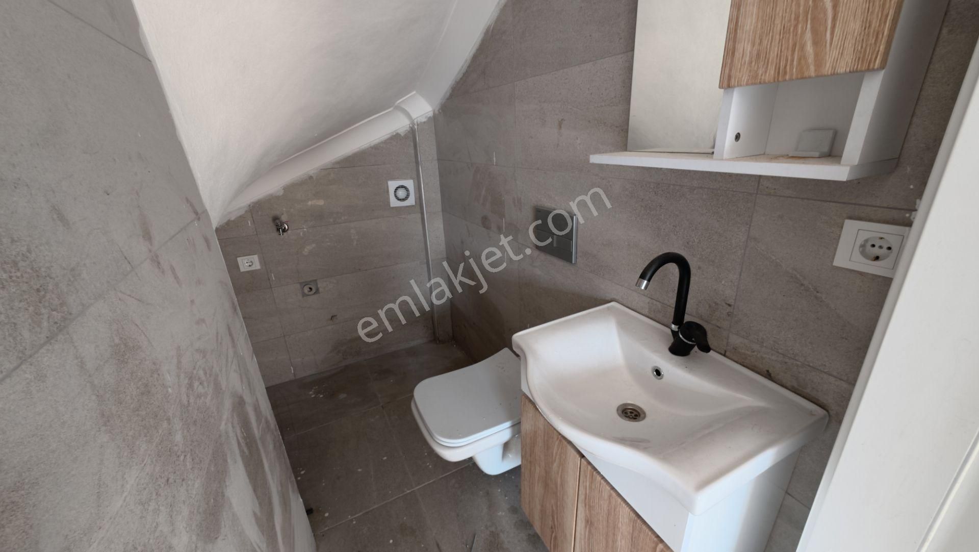 Kocaali De Havuzlu Ön Cephe 4+1 Villa - Görsel 24