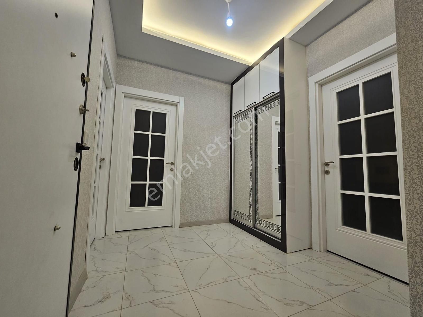 İsa Kavak Gayrimenkul'den Bahçeşehir’de Satılık 3+1 Daire - Görsel 3