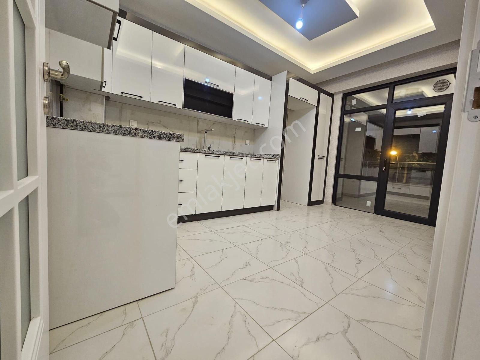 İsa Kavak Gayrimenkul'den Bahçeşehir’de Satılık 3+1 Daire - Görsel 6