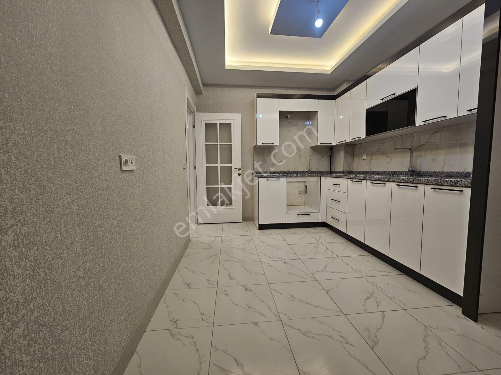 İsa Kavak Gayrimenkul'den Bahçeşehir’de Satılık 3+1 Daire - Görsel 7