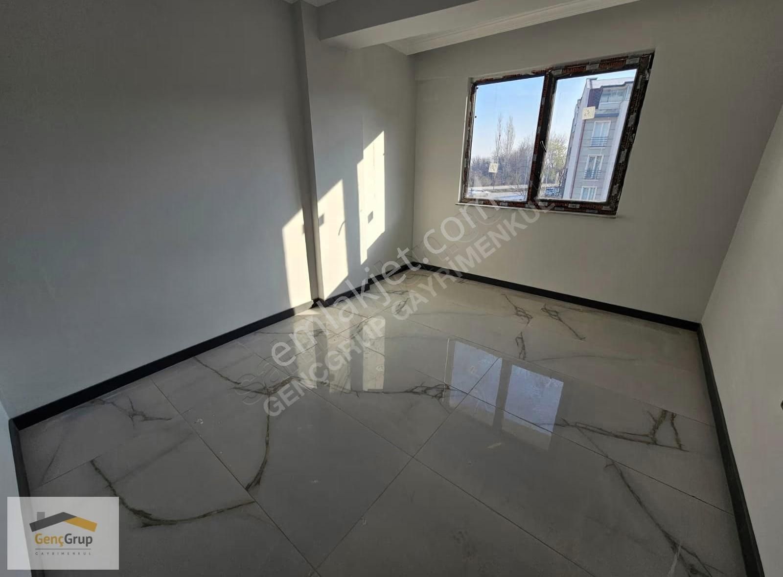 *genç Grup*çamlıca Ulusal Egmenlik Blv Dibi Yerdn Isıtma Lüx 2+1 - Görsel 3