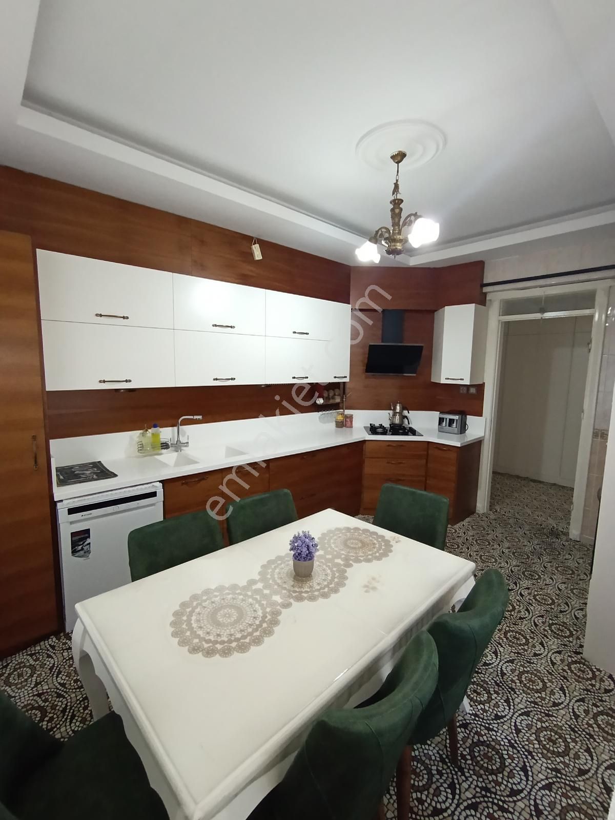 H.arslan'dan Emek Hastanesi Karşısı Full Bakımlı 3+1 - Görsel 8