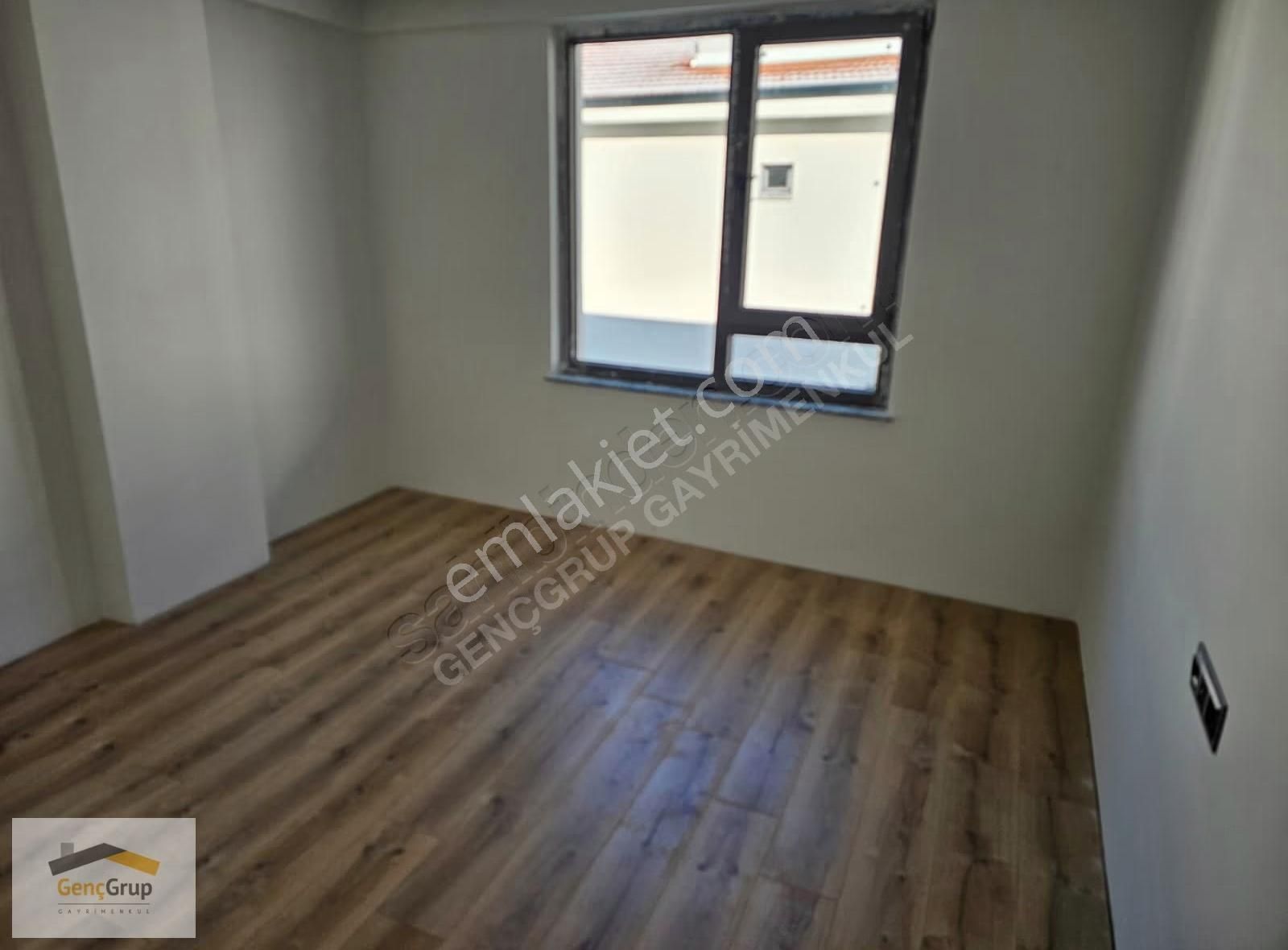 *genç Grup* Batıkent Mh Yerden Isıtma E.banyo Özel Garaj Lüx 3+1 - Görsel 2