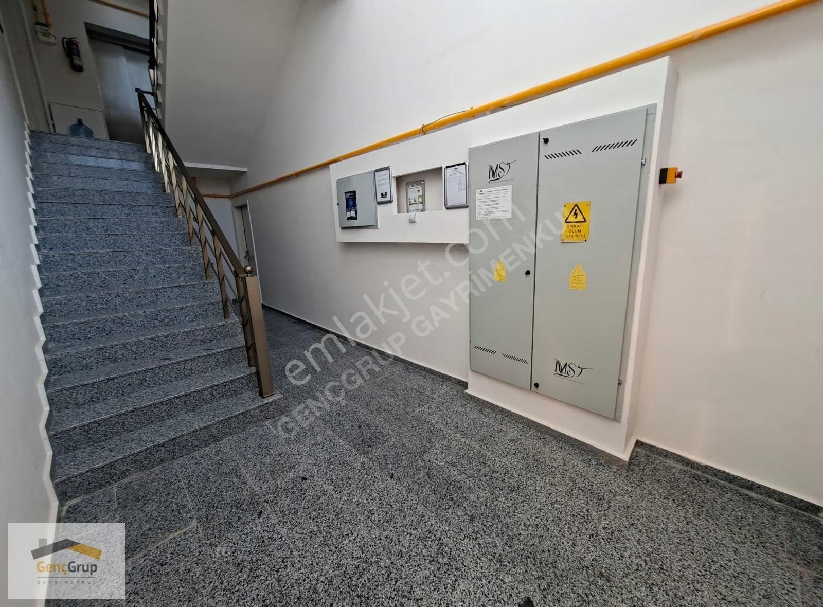 *genç Grup*aşağı Söğütönü Site İçi Özel Garajlı Ultra 3+1 - Görsel 9