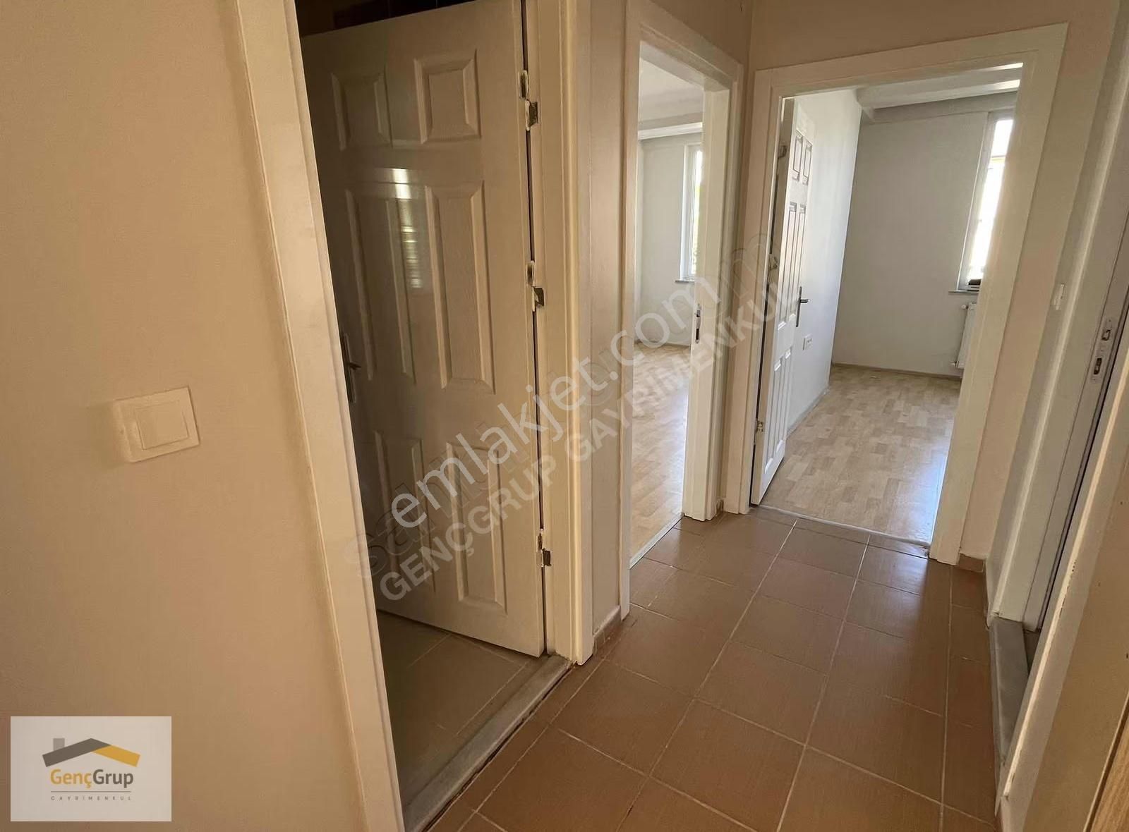 *genç Grup* Çamlıca Kapalı Pazar Yakını Arakat Çift Balkonlu 2+1 - Görsel 10