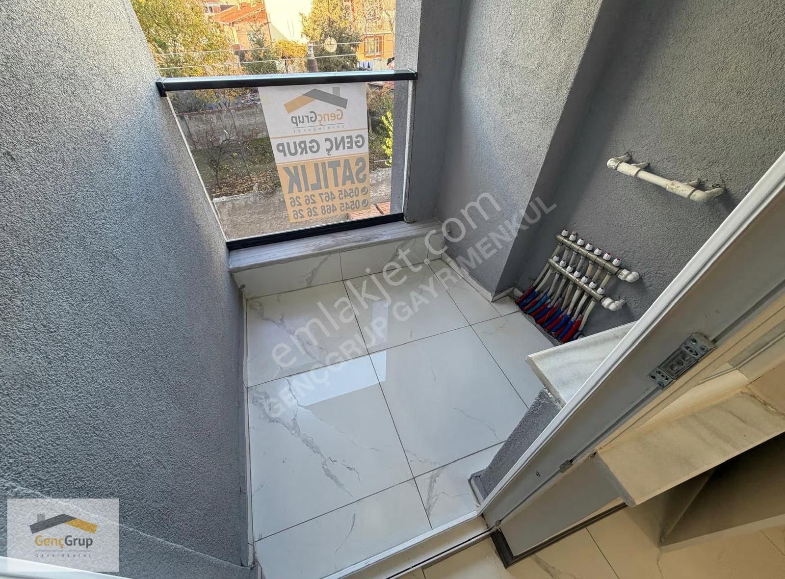 *genç Grup* Şarhöyük Muhtarlığı Yakını Ara Kat İskanlı Lüx 2+1 - Görsel 2