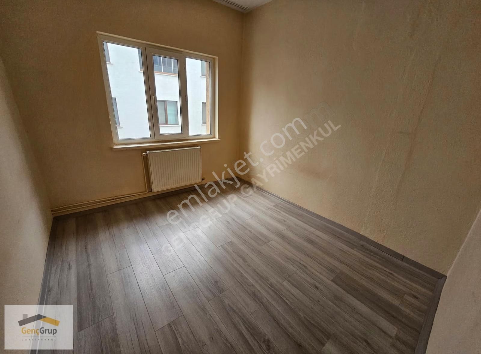 *genç Grup* Hatboyu Saat Kulesi Yakını Teraslı Bakımlı 2+1 Daire - Görsel 23