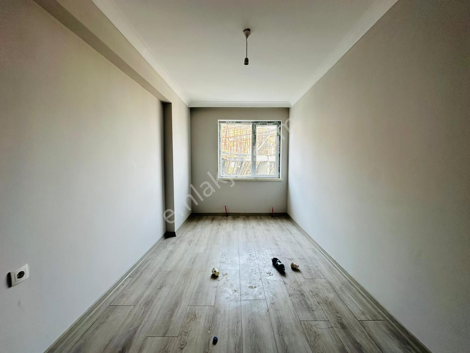 Beşikkaya'da Köy Parkı Yakını Y.giriş Asansörlü Sıfır Bina'da 3+1 Satılık Daire !!! - Görsel 14