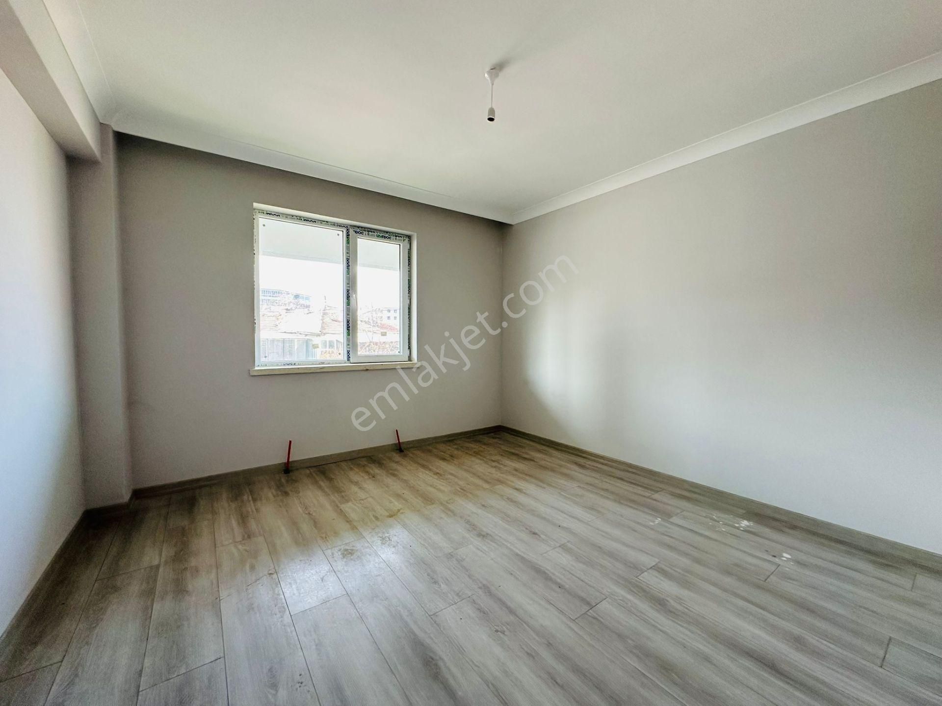 Beşikkaya'da Köy Parkı Yakını Y.giriş Asansörlü Sıfır Bina'da 3+1 Satılık Daire !!! - Görsel 9