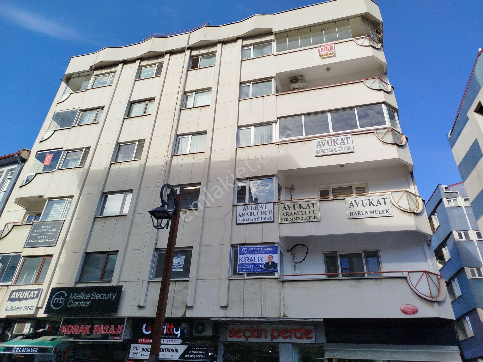 Çarşı Mah. Ptt Karşısında 2+1 Kiralık İşyeri/ofis/büro