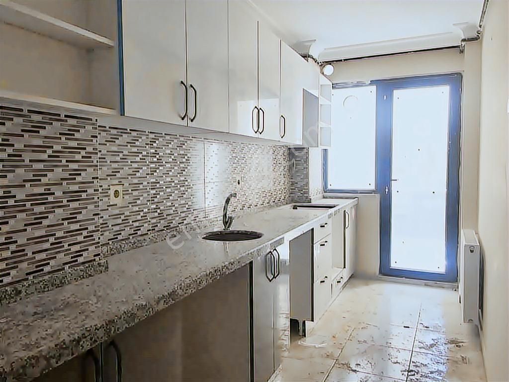 Şirinevler Meydana Yakın Fetih Caddesinde 6 Yıllık 1.kat 85m2 - Görsel 11