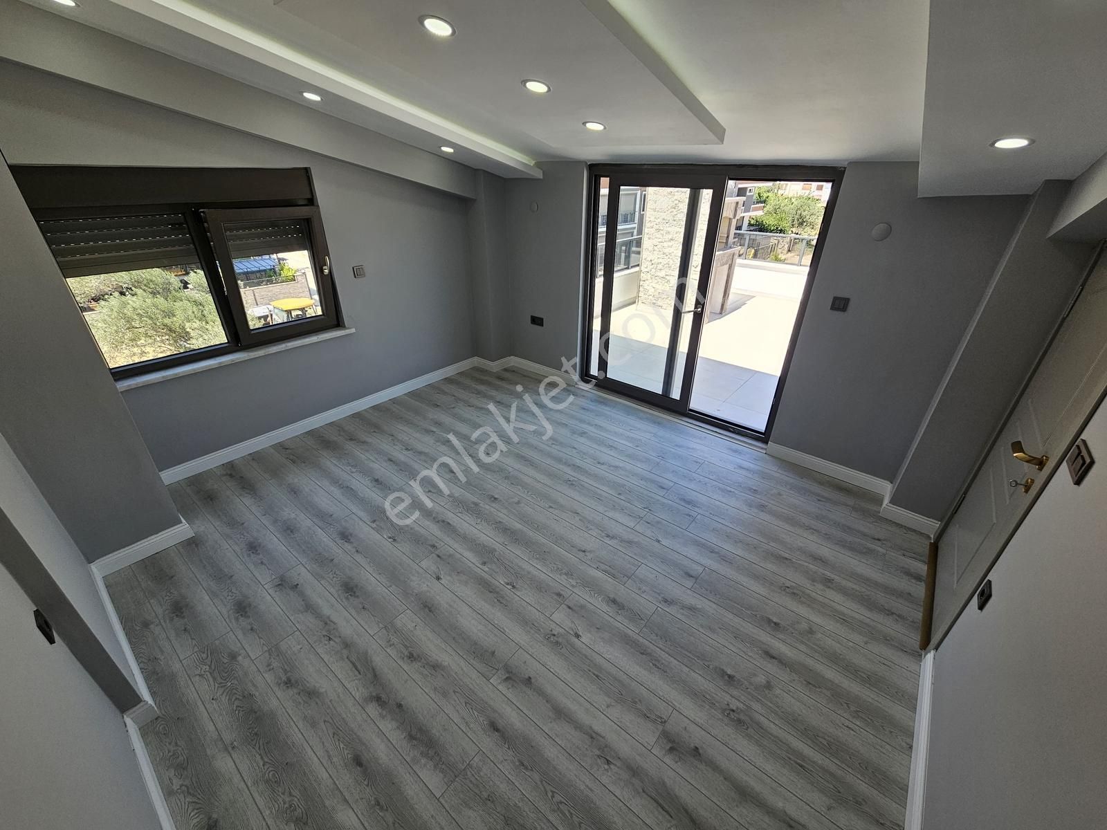 Eu Gayrimenkulden Ultra Lüx 6+1 Denize Yakın Villa - Görsel 33