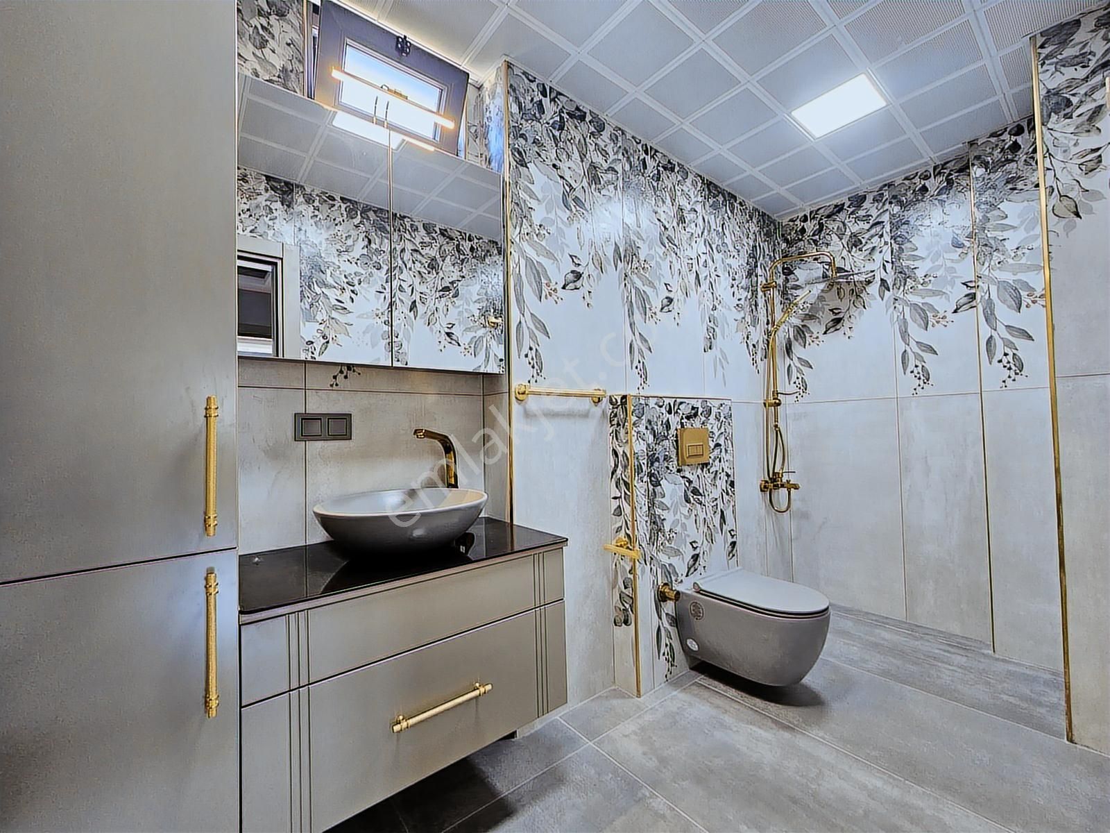 Eu Gayrimenkulden Ultra Lüx 6+1 Denize Yakın Villa - Görsel 2