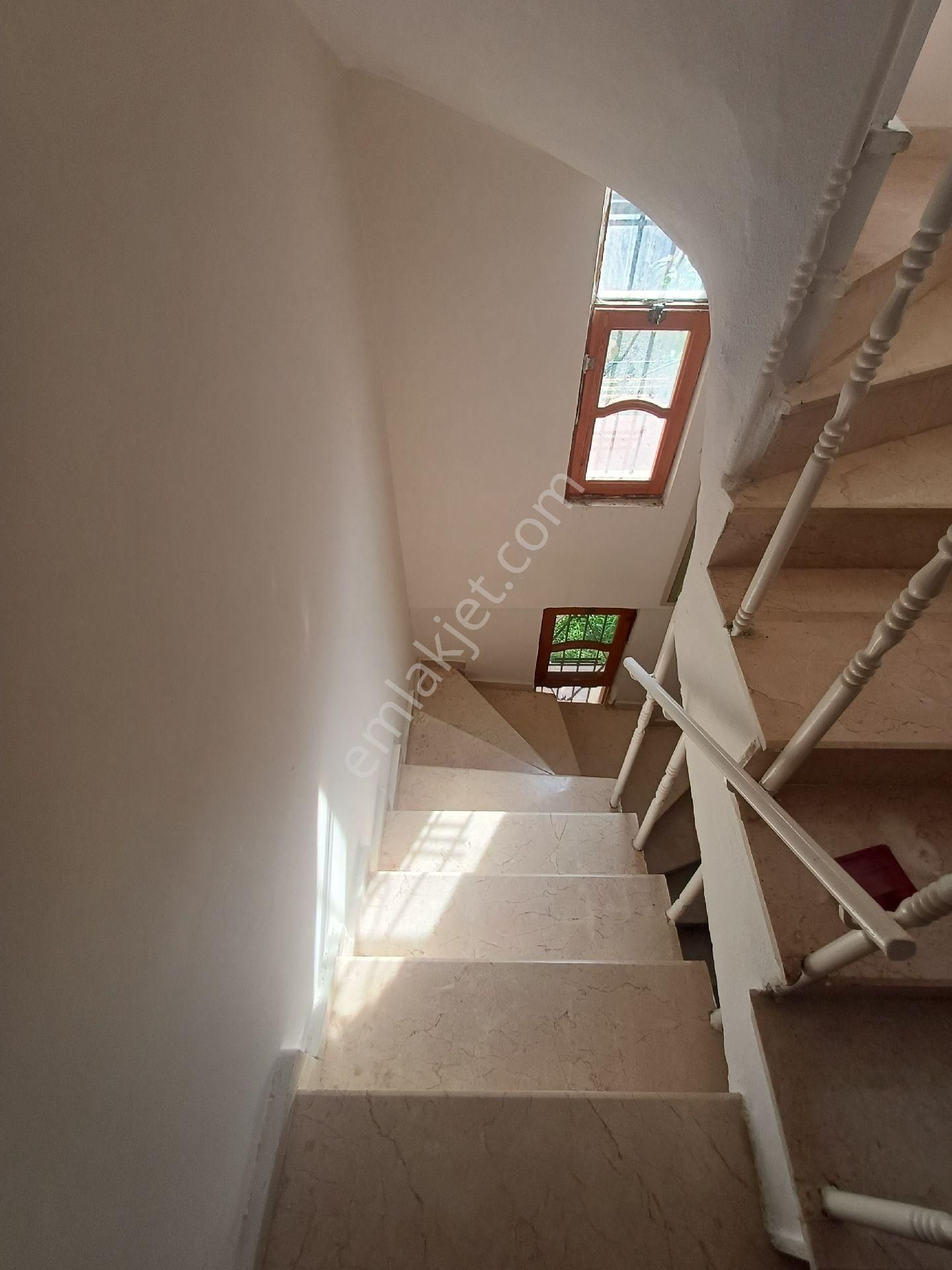 Kusadası Plaja Yakın 4+1 Sorunsuz Yazlık - Görsel 21