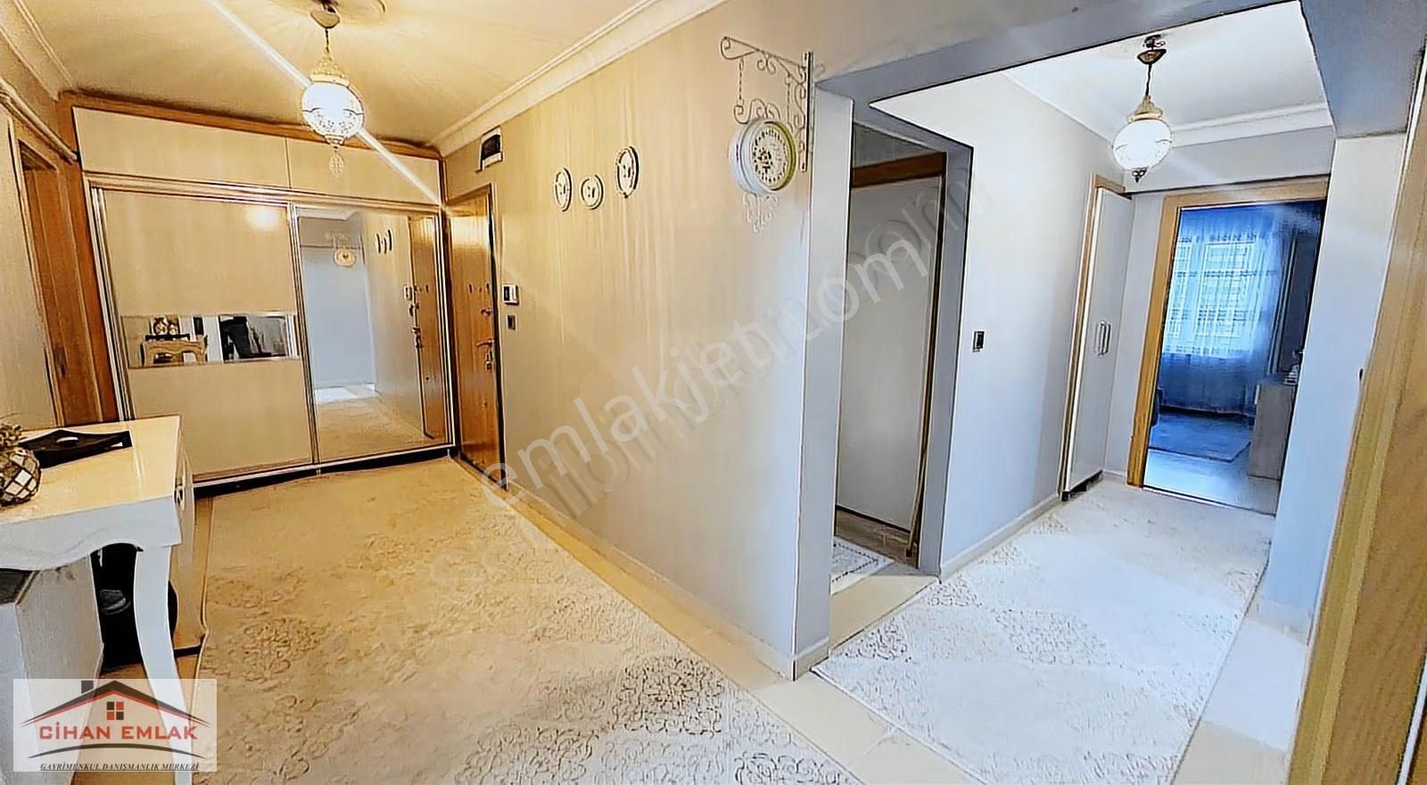 Cihan'dan 2 Bloklu Site'de Ankara Manzaralı Yapılı 3+1 Satılık - Görsel 17