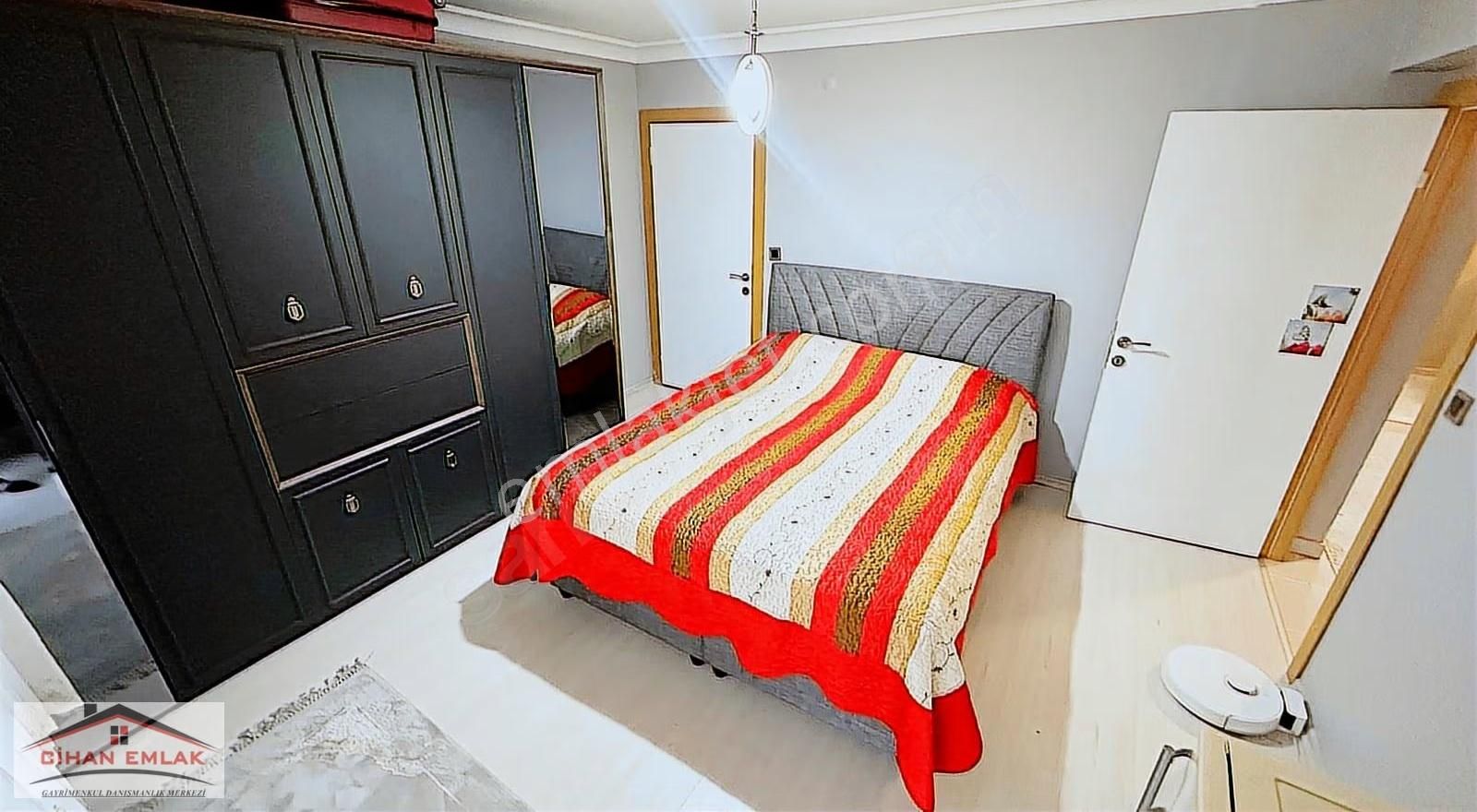 Cihan'dan 2 Bloklu Site'de Ankara Manzaralı Yapılı 3+1 Satılık - Görsel 15