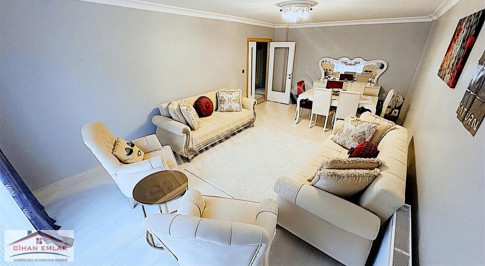 Cihan'dan 2 Bloklu Site'de Ankara Manzaralı Yapılı 3+1 Satılık - Görsel 4