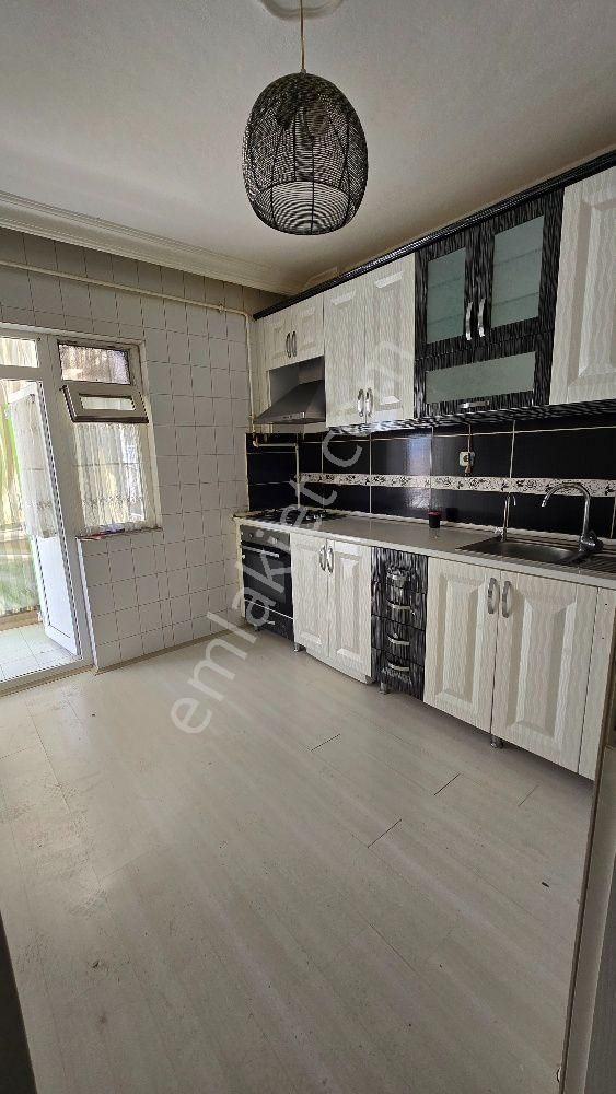 3+1 Bağımsız Salon Satılık Daire Yıldız Emlak'tan