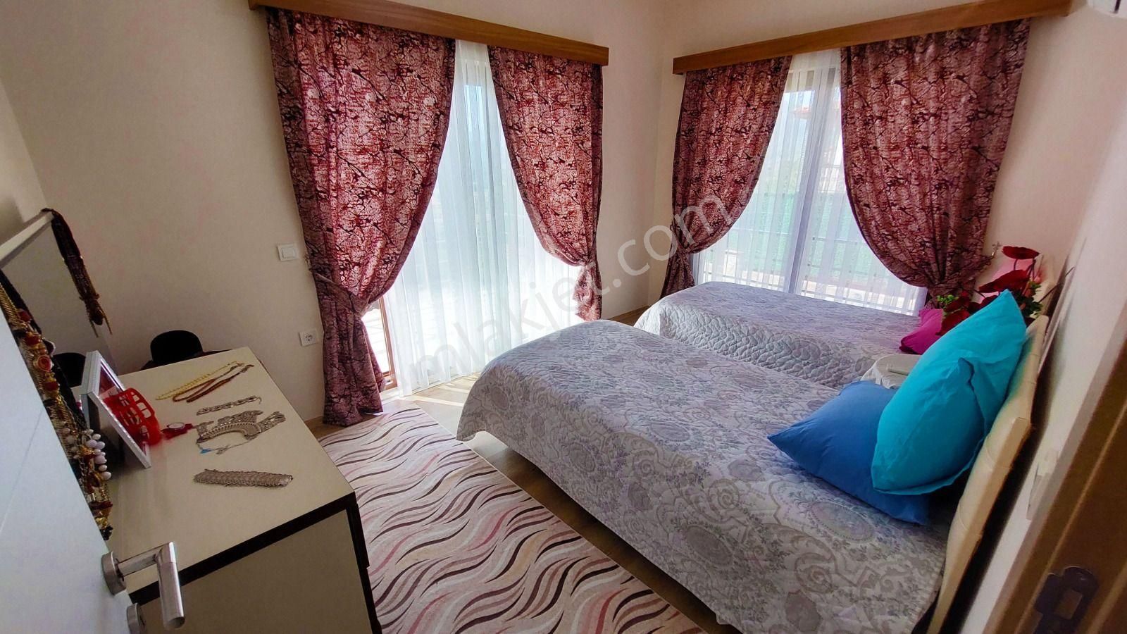 Goldhouse Dan Satılık Orman Manzaralı Geniş Bahçeli Villa 3+1 - Görsel 12