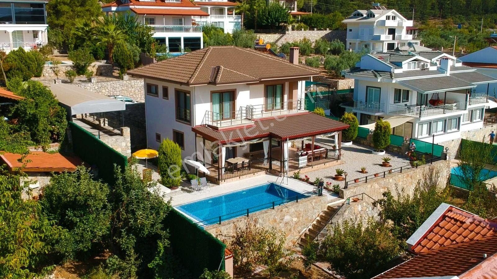 Goldhouse Dan Satılık Orman Manzaralı Geniş Bahçeli Villa 3+1 - Görsel 4