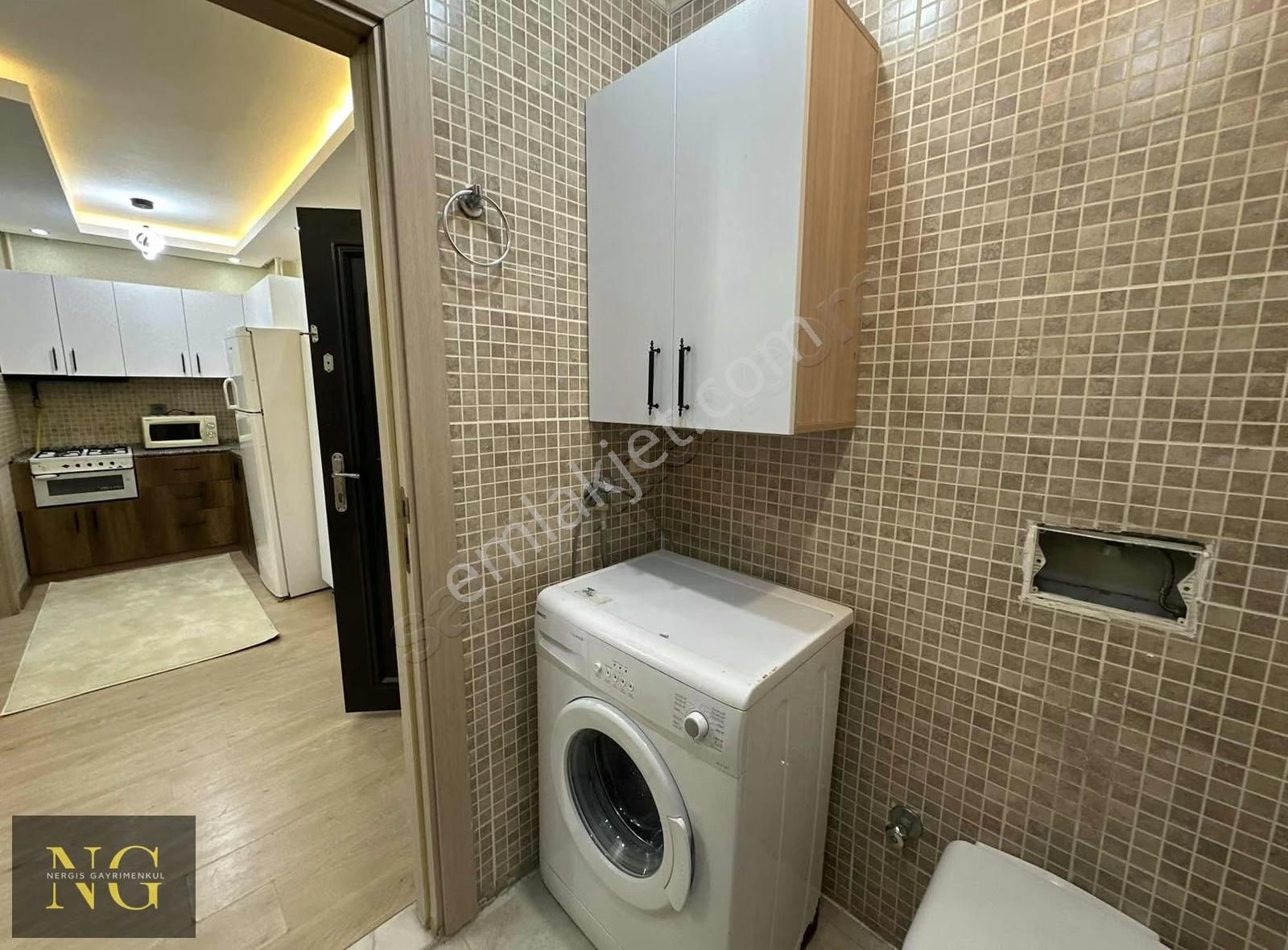 Nergisden Havuzlu Site İçi Full Eşyalı Tasarım Daire - Görsel 15