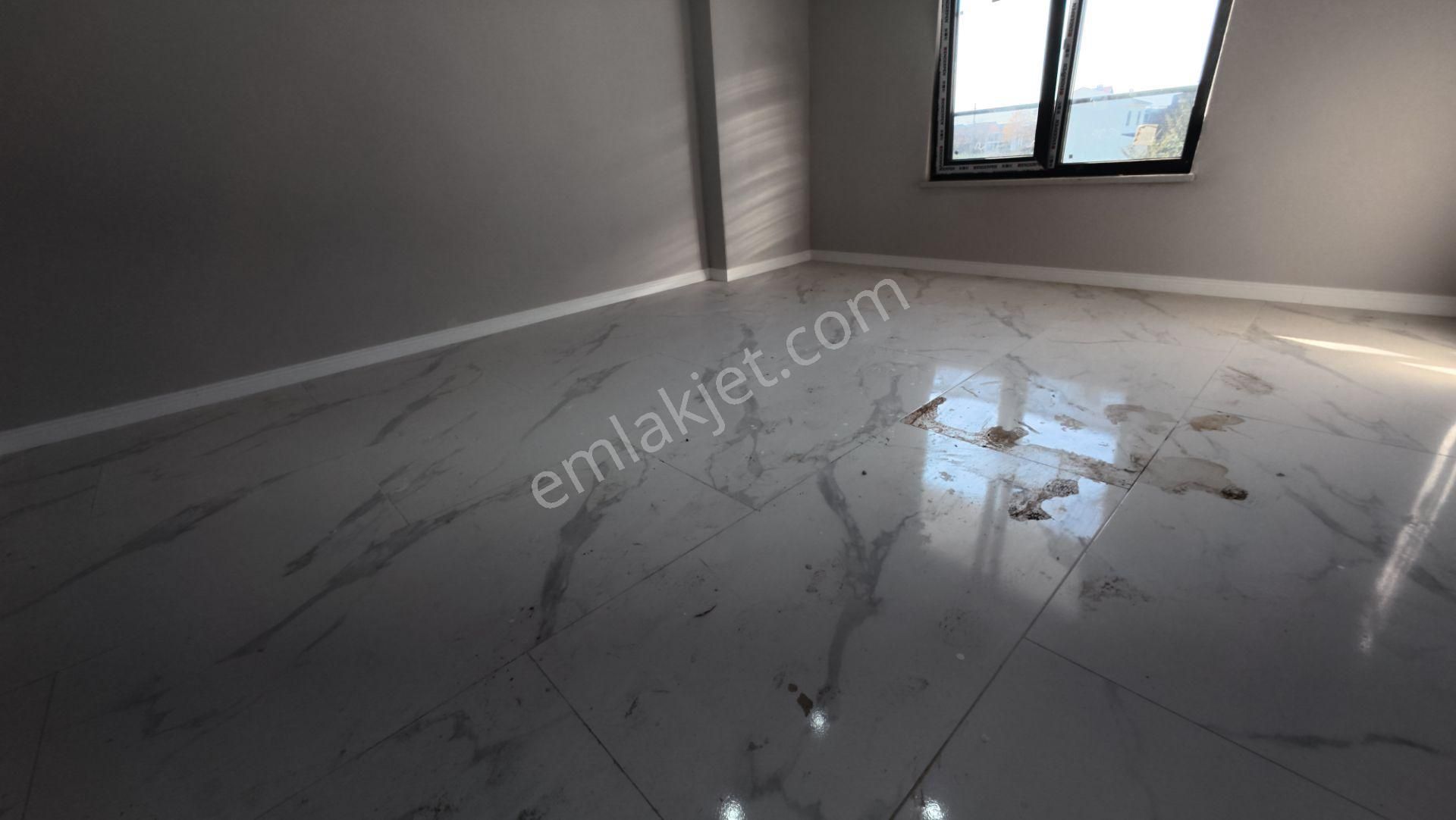 Kocaali De Ön Cephe, Büyük Bahçeli, Şık Mutfak Dolaplı Lüks 4+1 Villa! - Görsel 22