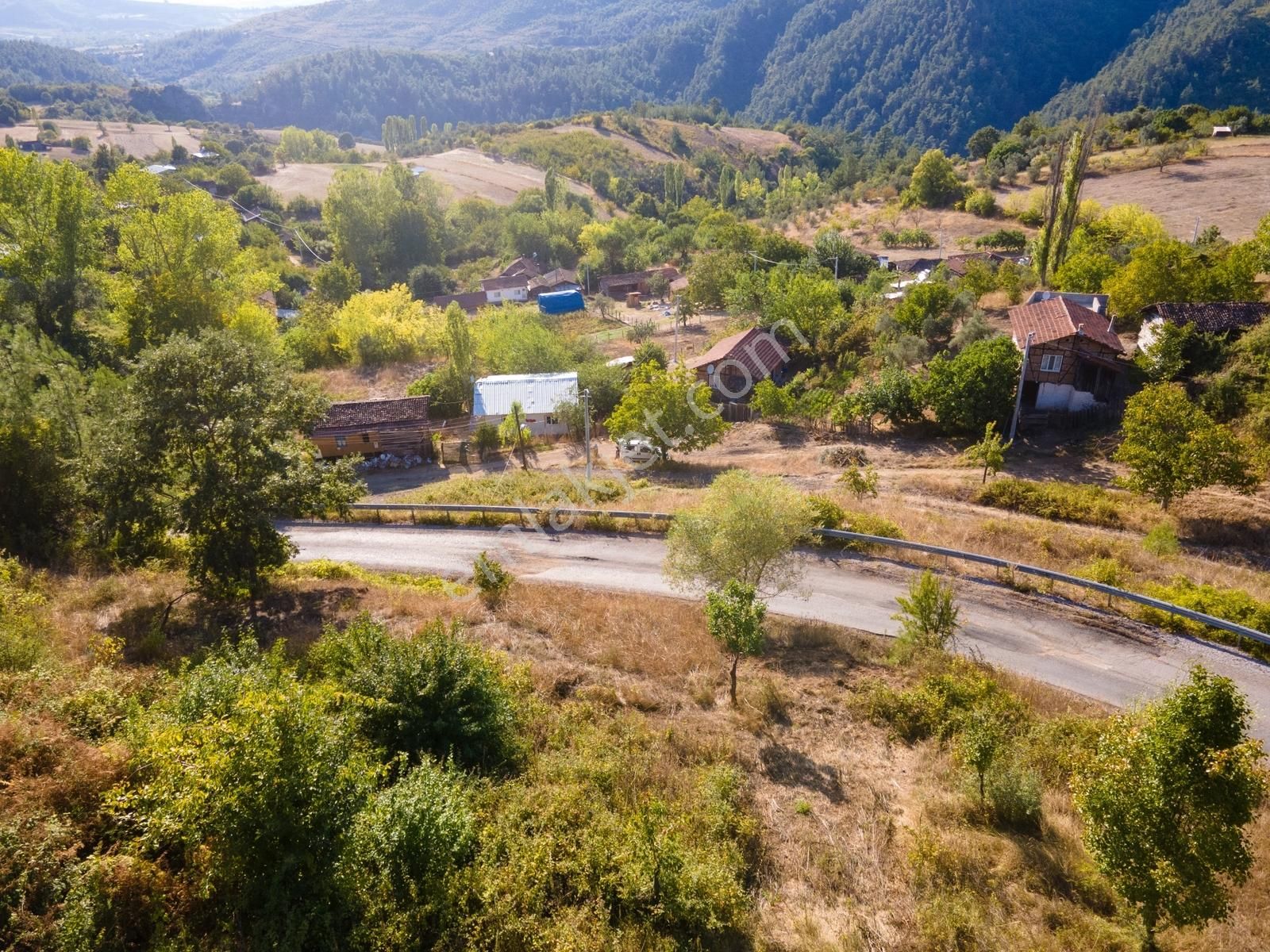 Bursa Osmaniye Köyiçinde İçerisinde Yapı Mevcut İmarlı 300m² - Görsel 20